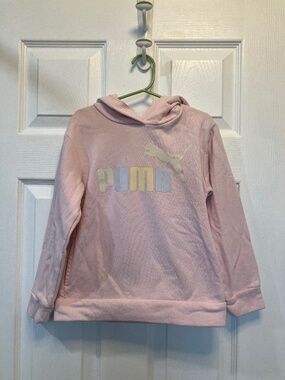 Girls Puma Hoodie/Sweatshirt